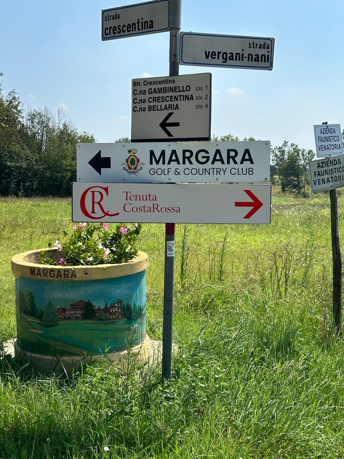 official street signs Tenuta CostaRossa - villa rental & winery _ close to Magara Golf